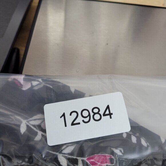 Lane Bryant Womens Floral Black Blouse 14/16 Rayon Long Sleeve JCT - Picture 9 of 9